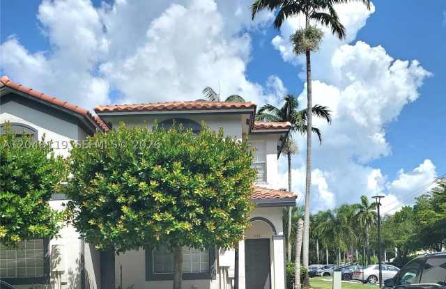 7834 Catalina Cir Gallery 2