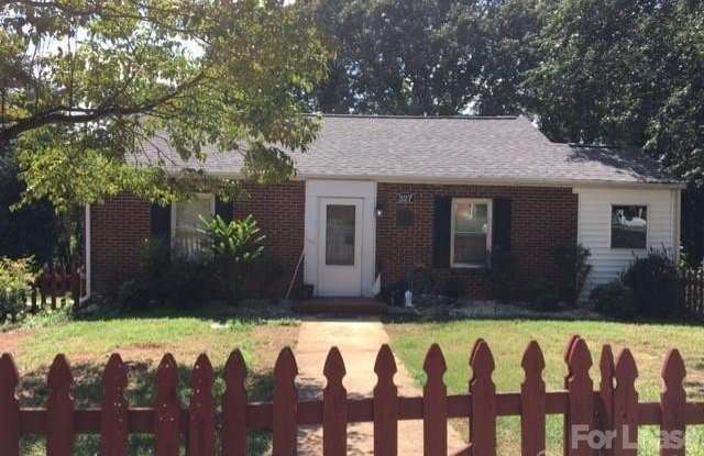 327 Westwood Drive photos photos