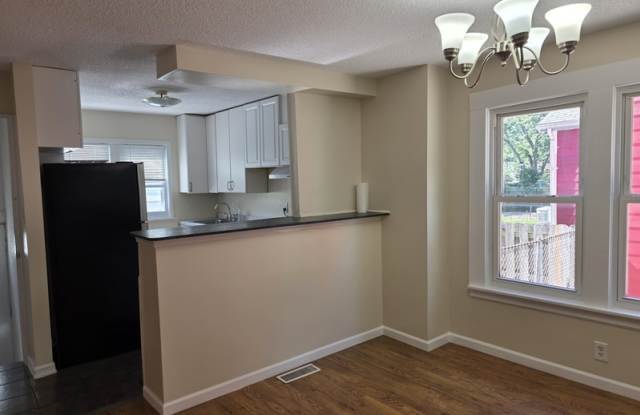 591 Longmeadow Road Gallery 3