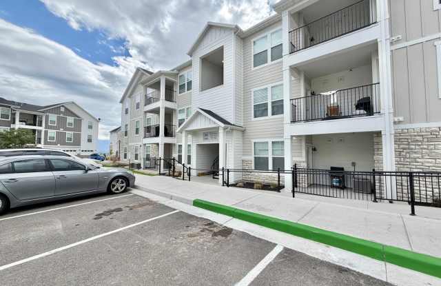 3 Bed Townhome | Mountain Views, Pool, Pickleball & More photos photos