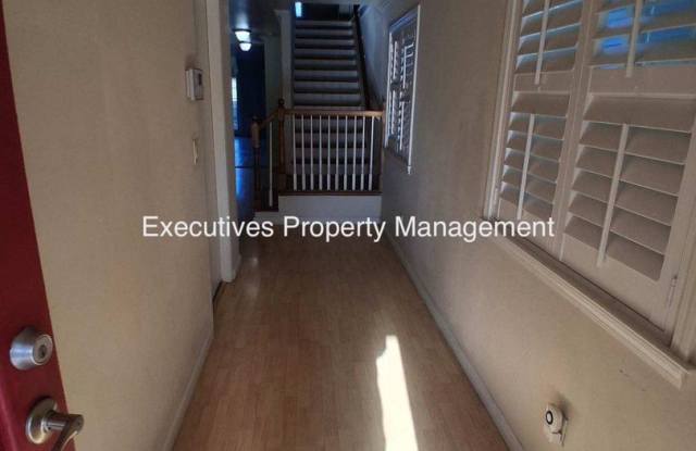 House For Rent | 1707 40th Ave, Oakland Gallery 3