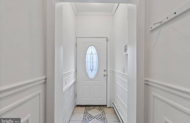 1625 W MONTGOMERY AVENUE photos photos