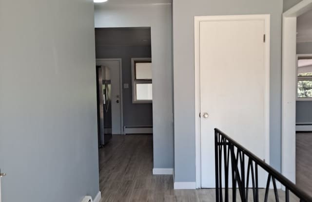 ALL PROSPECTIVE TENANTS MUST SUBMIT A $58 NON-REFUNDABLE APPLICATION FEE PER APPLICANT ONLINE AND BE PRE-QUALIFIED PRIOR TO ANY SHOWINGS photos photos