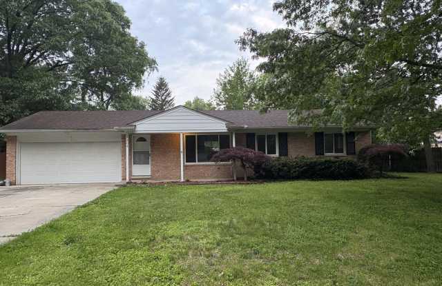 3304 Maple Drive photos photos