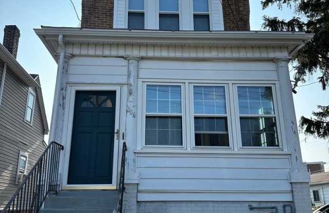 206 SAUDE AVE Gallery 1
