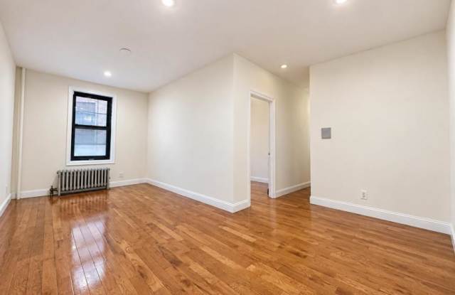 30 Dongan Place Gallery 3
