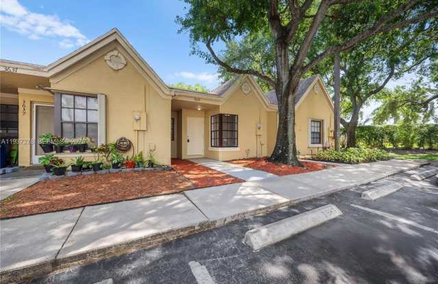 3639 NW 83rd Ln photos photos 3639 NW 83rd Ln photos photos