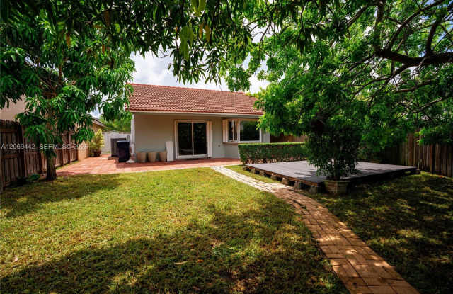 9124 Southwest 156th Court Gallery 1