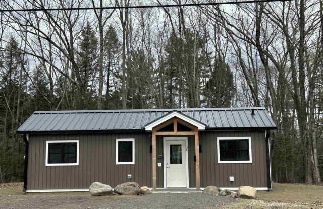 40 Ladds Lane - 40 Ladds Lane, Rockingham County, NH 03042