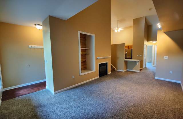 3242 S Zeno Ct Unit I Gallery 4