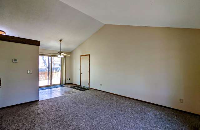 9203 Ranchview Ln N Gallery 2