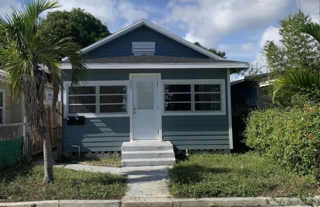 321 N J Street unit: 1 photos photos