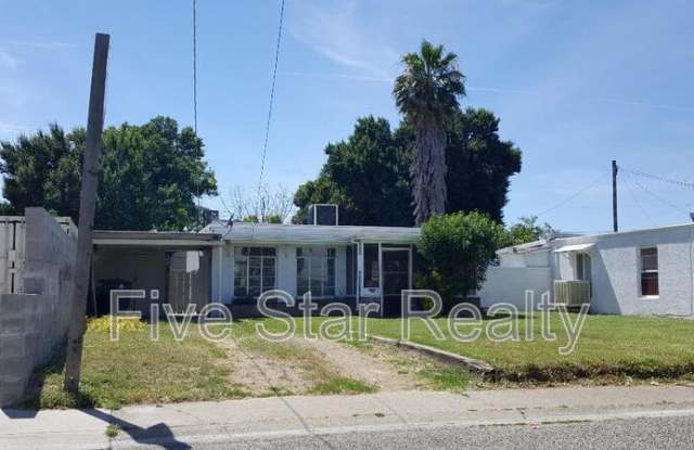 1220 Blue ST photos photos