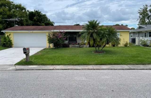 5239 Eagle Drive Gallery 1
