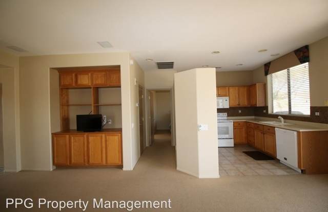 15900 W Autumn Cir Gallery 3