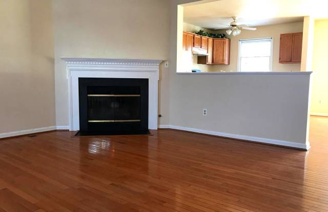 14728 GROBIE POND LANE Gallery 3