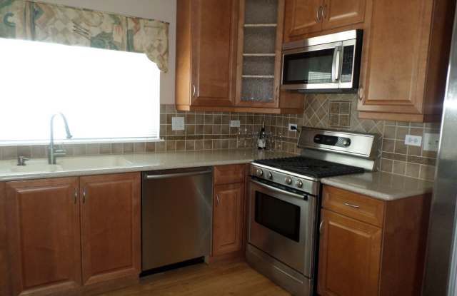 1807 Rampart Court Gallery 2
