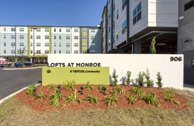 Lofts at Monroe Gallery 2