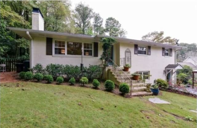 392 South Woodland Drive Southwest - 392 South Woodland Drive, Marietta, GA 30064