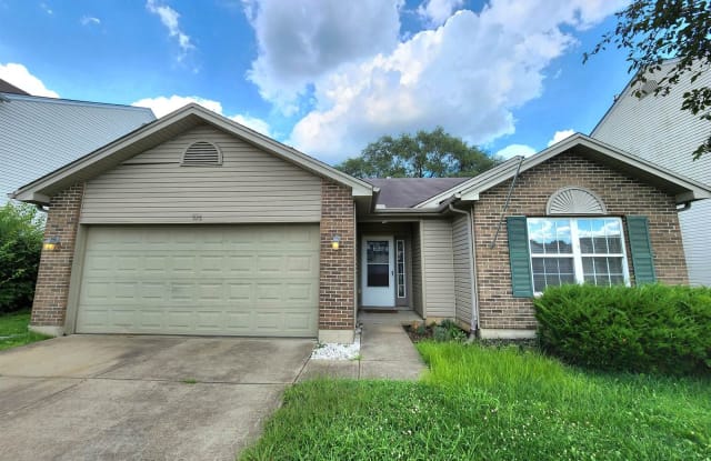 926 Delhi - 926 Delhi Drive, Trenton, OH 45067