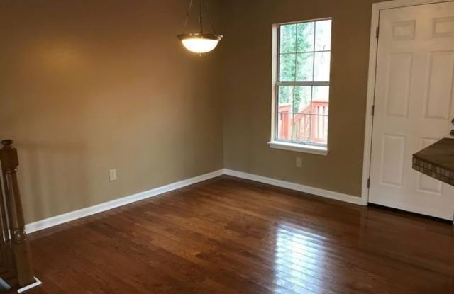 2989 Garland Drive Gallery 2