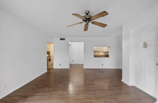 720 SUNNY PINE Way Gallery 3