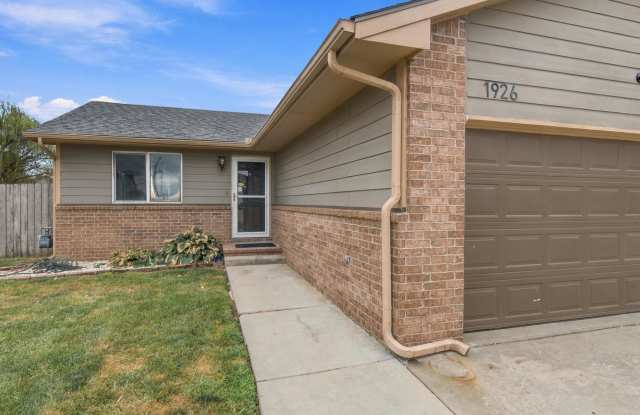 1926 N McRae Dr Gallery 4