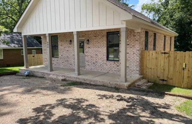 Brand new construction. photos photos Brand new construction. photos photos