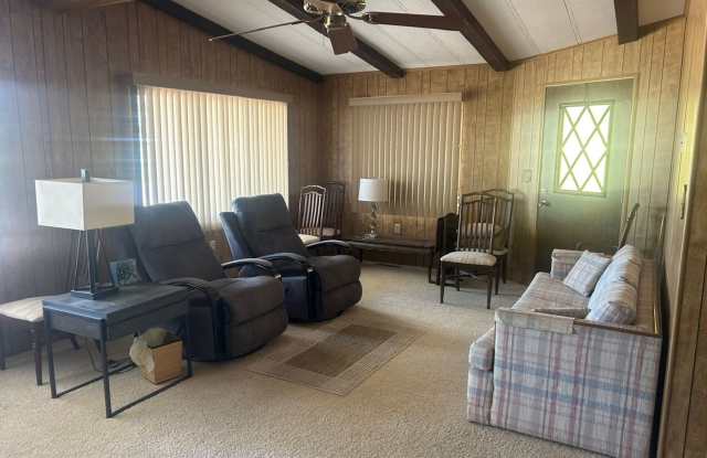 Long term rental on the Golf Course Gallery 1