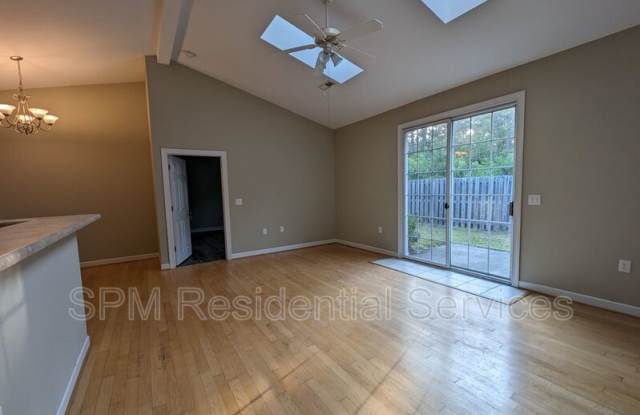 5334 Christian Dr Gallery 2