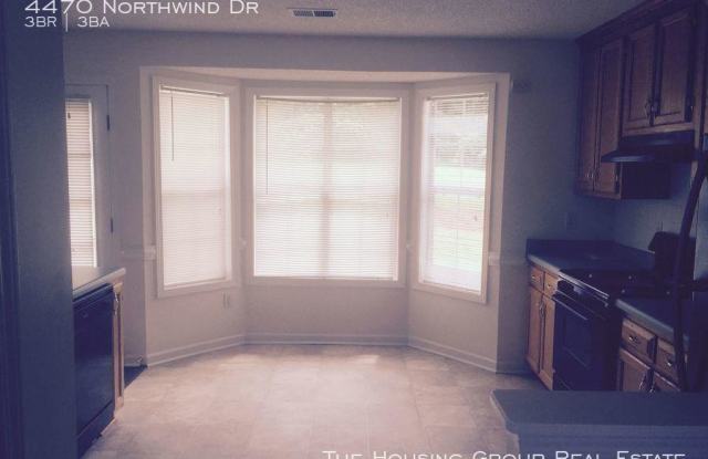 4470 Northwind Dr Gallery 2