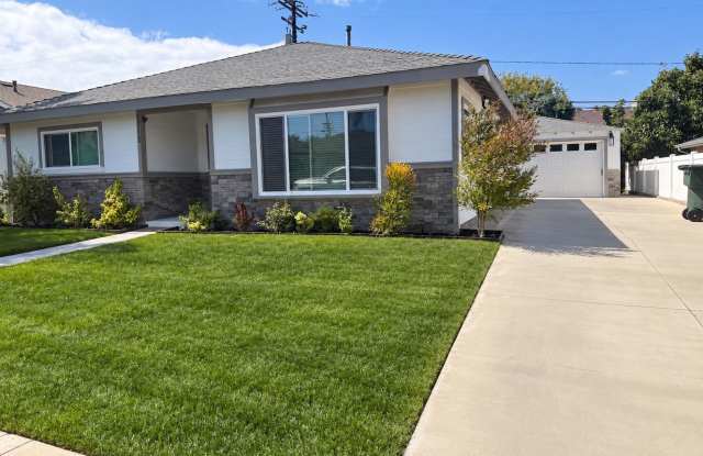 Bright & Beautiful 3-Bedroom Home in Walteria Gallery 3