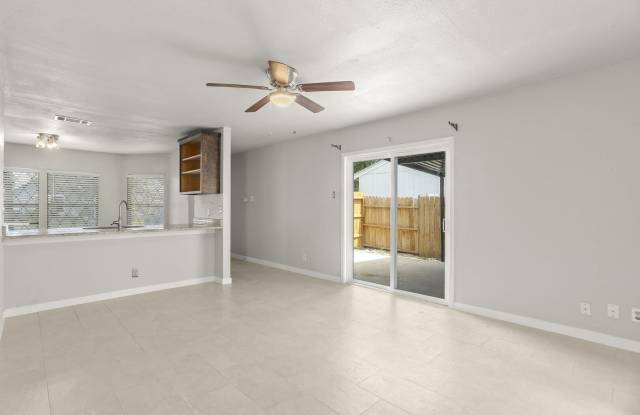 4135 Hickory Sun Gallery 3