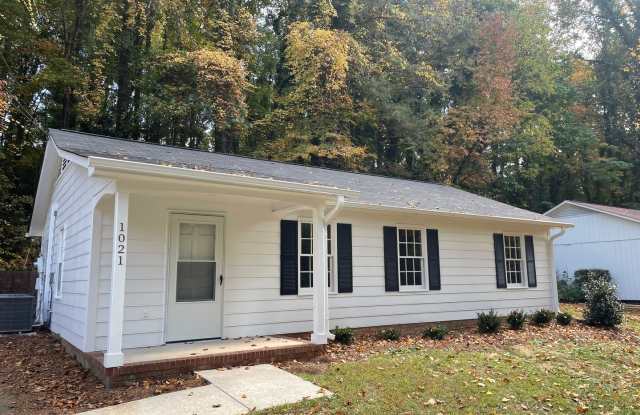 1021 FENIMORE STREET - 1021 Fenimore Street, Winston-Salem, NC 27103