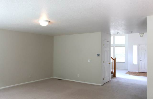 $300 OFF First Month | Spacious 4BR Home in Fort Collins Gallery 4