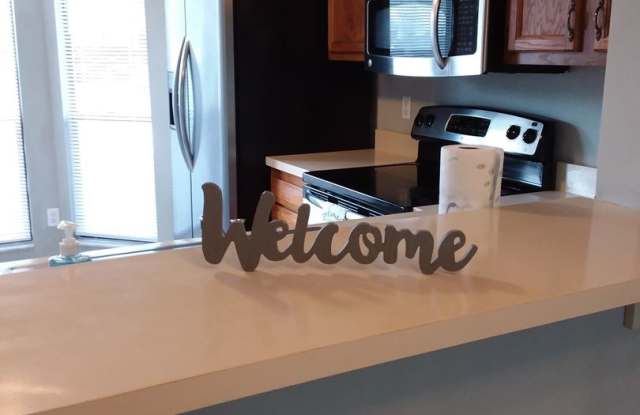 Lexington Square Townhome Gallery 4