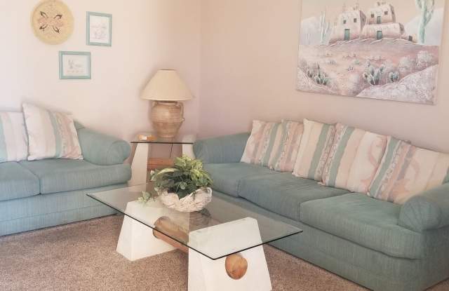 2440 Huntington Dr Gallery 4
