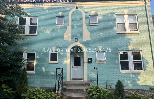 21 S Highland Ave photos photos
