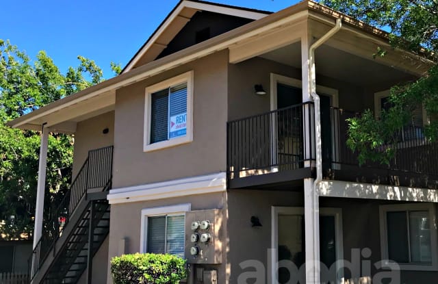 141 E Whipple Ext  Apt. A photos photos