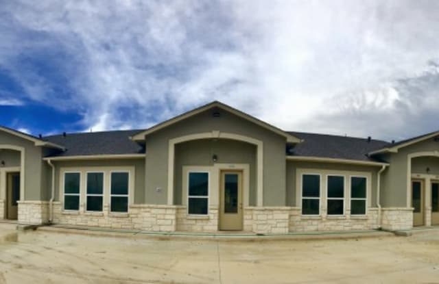 1996 Schertz Parkway Schertz, TX. 78154 - 202 - 1996 Schertz Parkway, Schertz, TX 78154