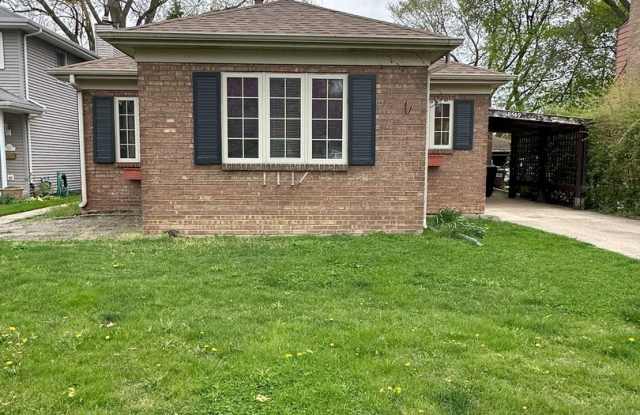 18549 Dundee Avenue - 18549 Dundee Avenue, Homewood, IL 60430