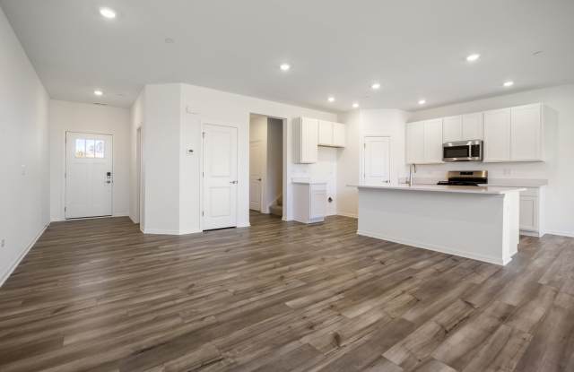 668 Cassia Court Gallery 4