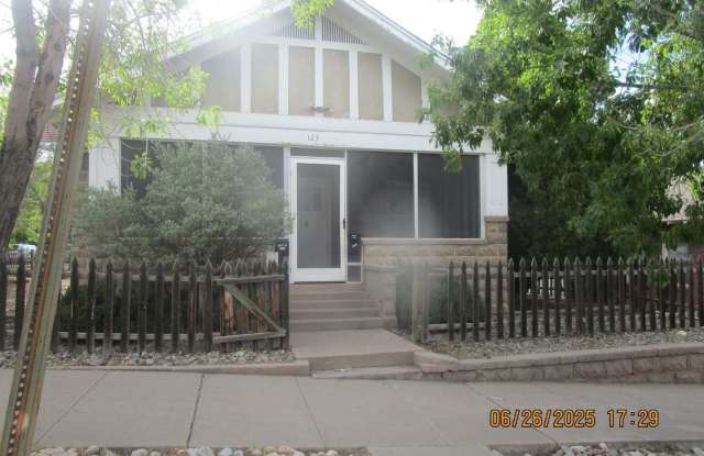 123 Maple Street photos photos
