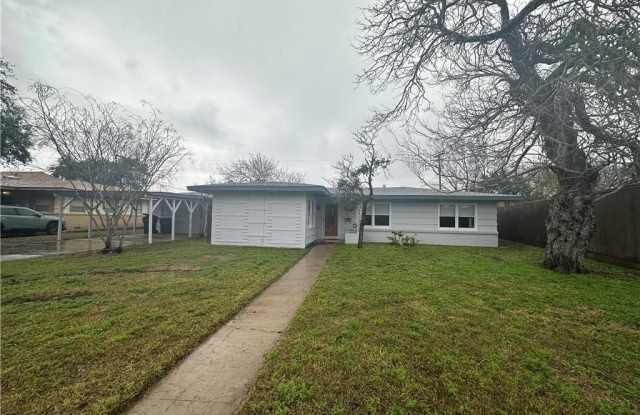 606 Wilshire Place photos photos