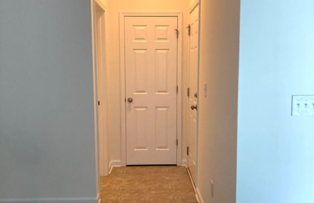 11629 Stockdale Ct Gallery 4