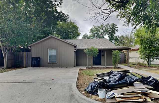 309 Marengo Street - 309 Marengo Street, Cleburne, TX 76033