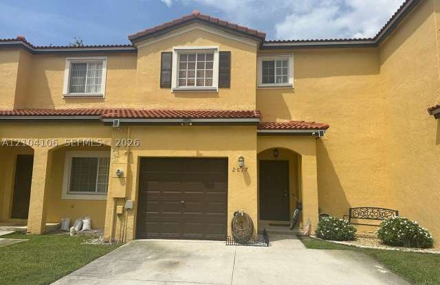 2017 SW 101st Ln Gallery 1