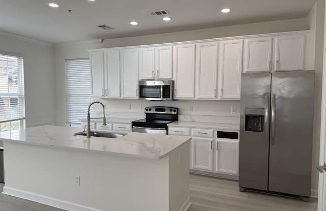 2954 Yancey Way Gallery 3