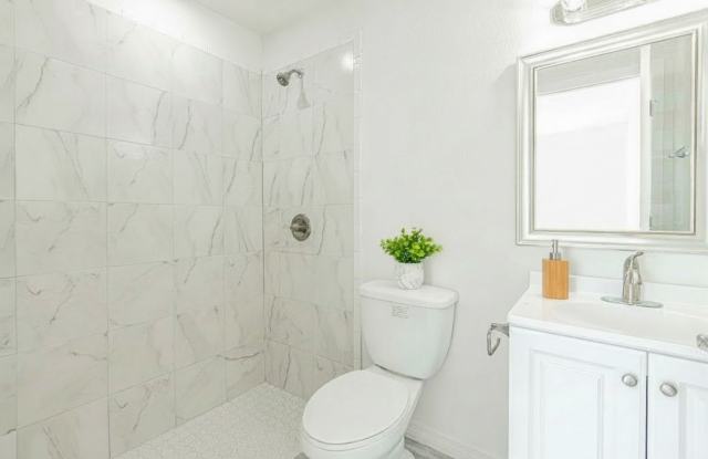 Brand-New 3BR/2BA Home with Garage in Lehigh Acres Gallery 1