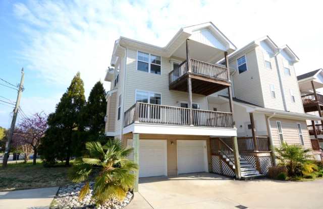 Beautiful 3-story home featuring 3 bedrooms and stylish custom finishes throughout - close to beaches & Norfolk bases! Gallery 3